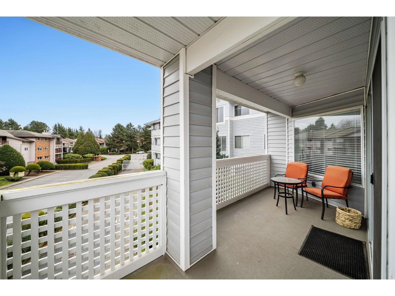 228 32853 LANDEAU PLACE, Abbotsford