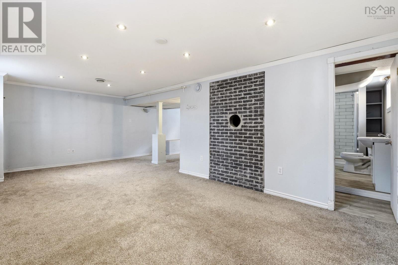 Property 25 of 29 of 3486 St Andrews Avenue