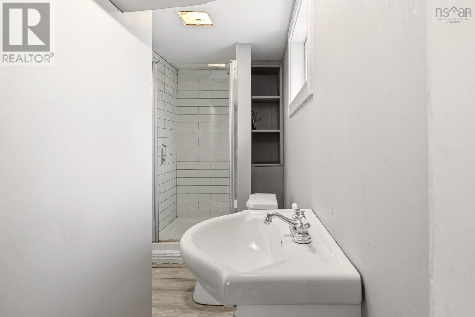 Property 26 of 29 of 3486 St Andrews Avenue