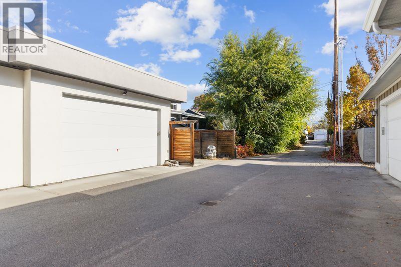 443 Christleton Avenue, Kelowna