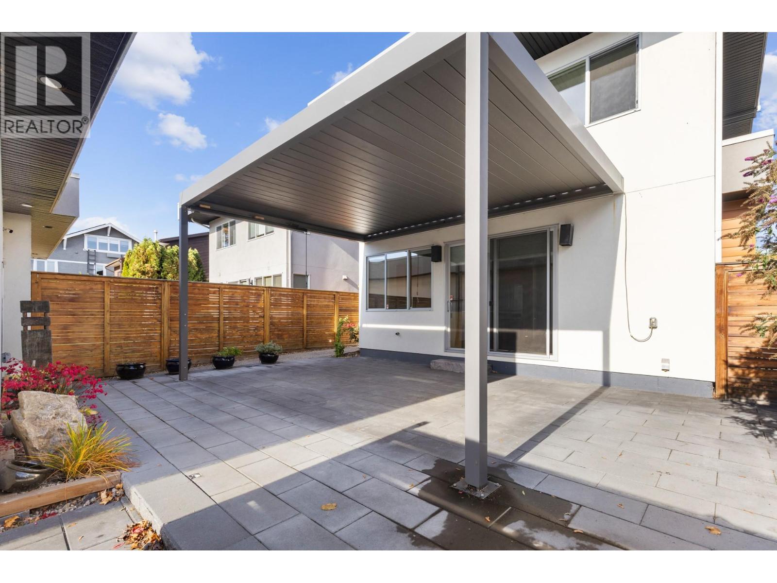 443 Christleton Avenue, Kelowna