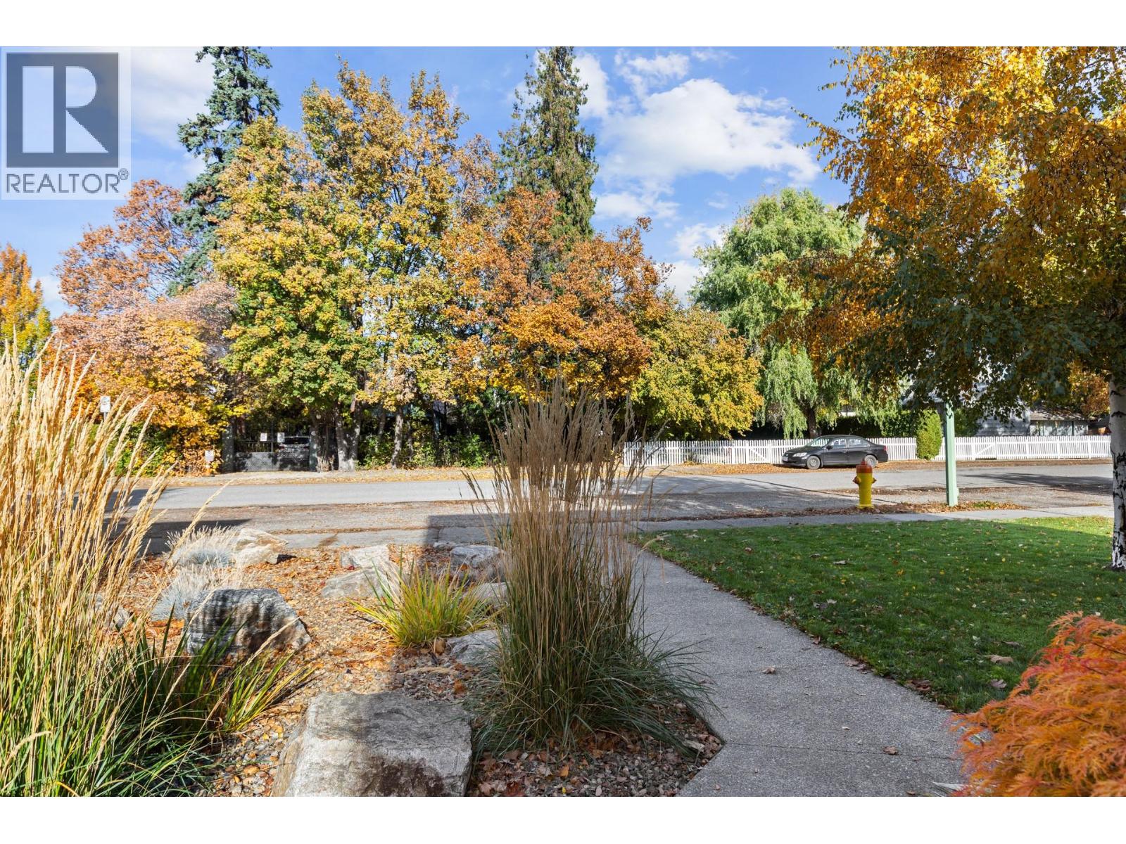 443 Christleton Avenue, Kelowna