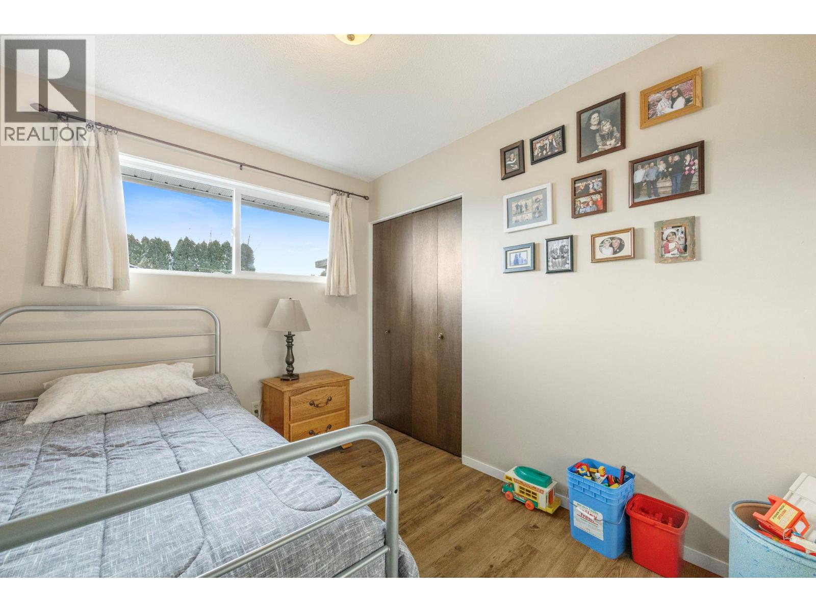 2429 Gosset Road - 24