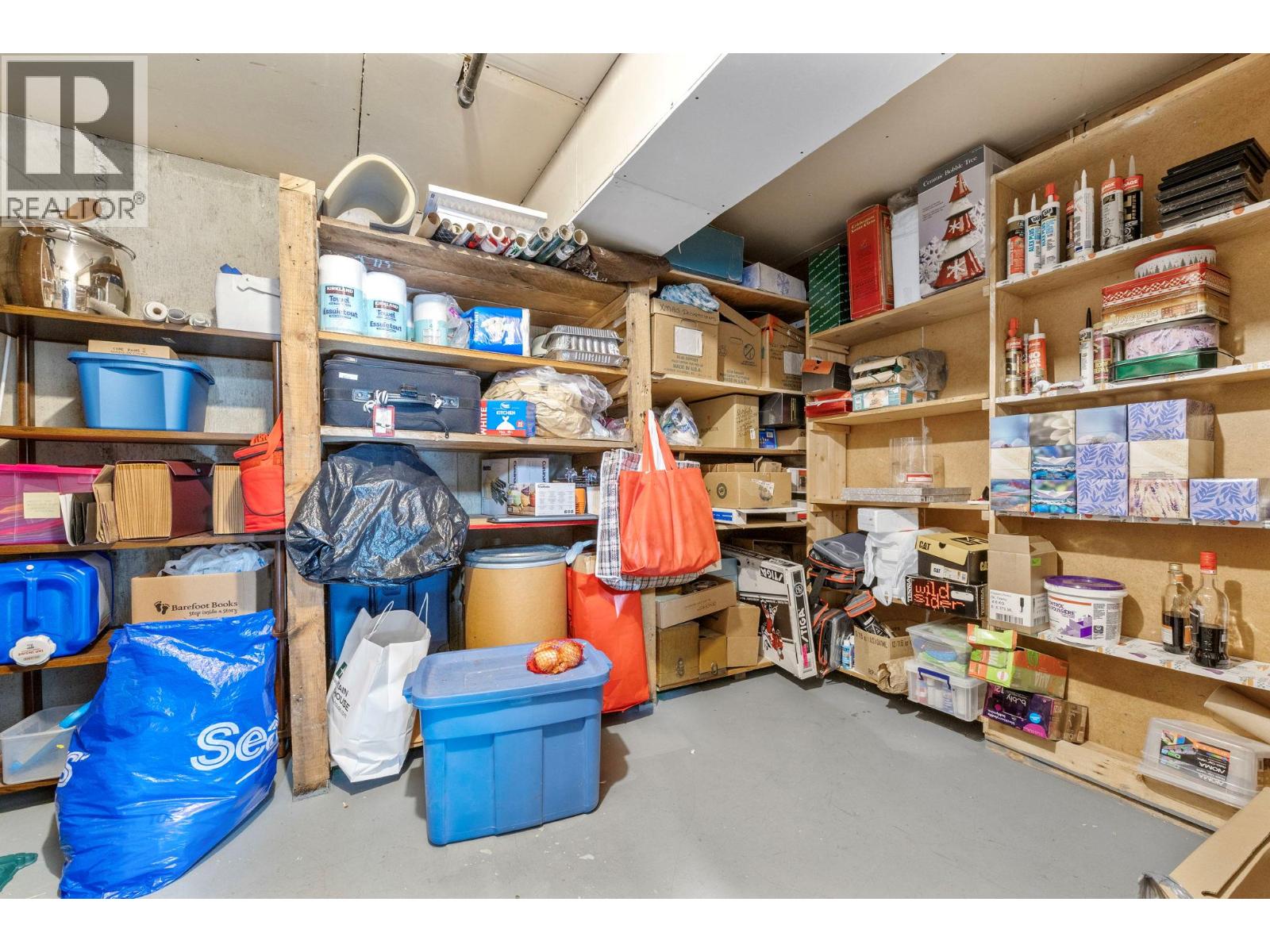  2429 Gosset Road, West Kelowna