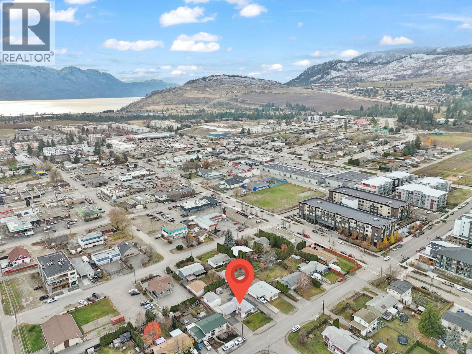  2429 Gosset Road, West Kelowna
