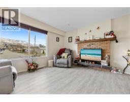 Bedroom - 2429 Gosset Road, West Kelowna, BC V4T1P4 Photo 10