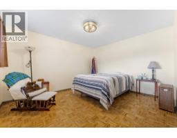 2429 Gosset Road, West Kelowna, BC V4T1P4 Photo 21