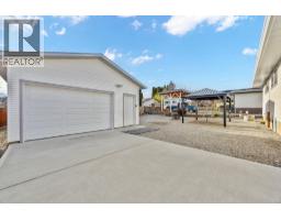 2429 Gosset Road, West Kelowna, BC V4T1P4 Photo 39