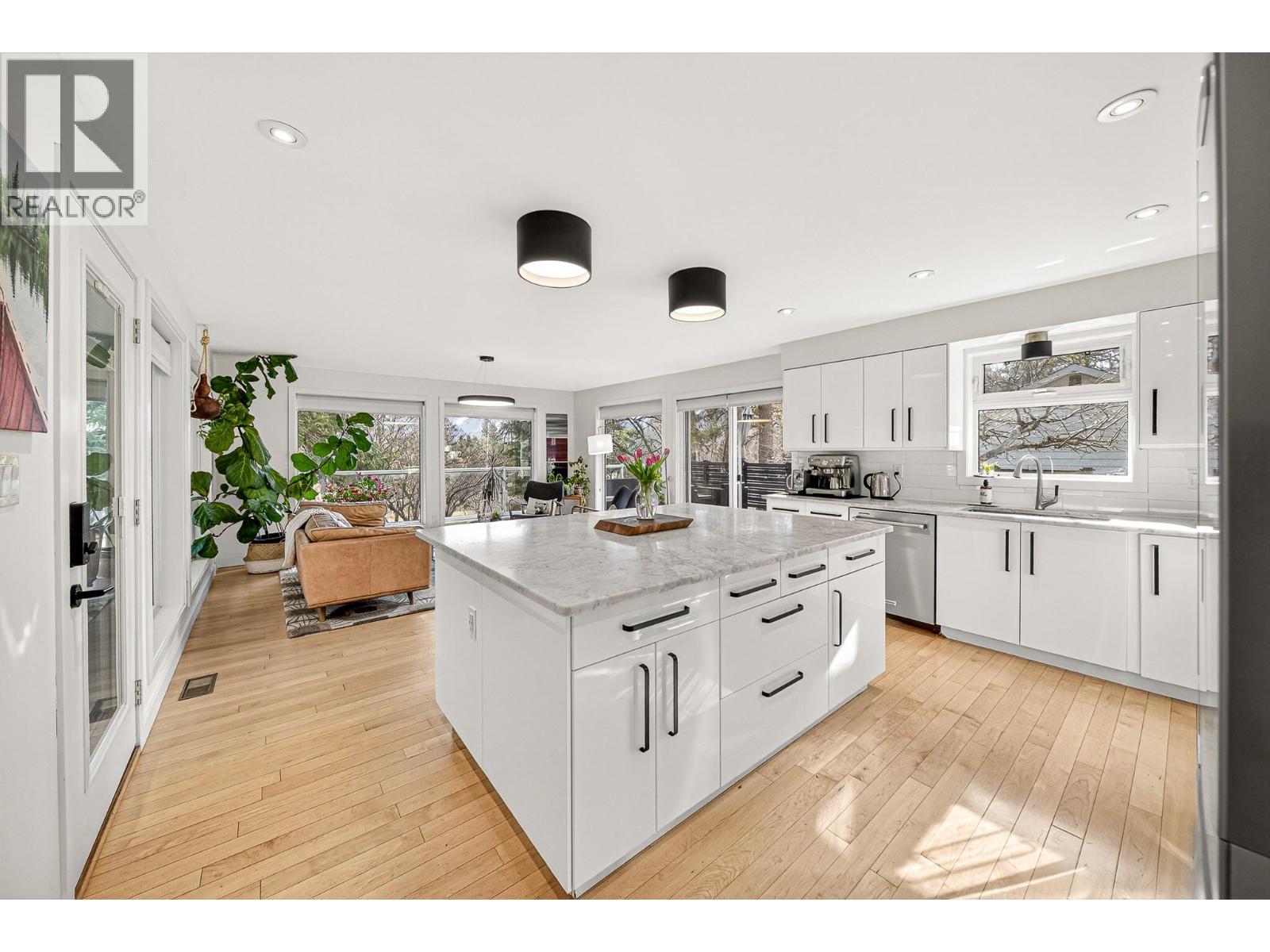  37 PARK Crescent, Fernie