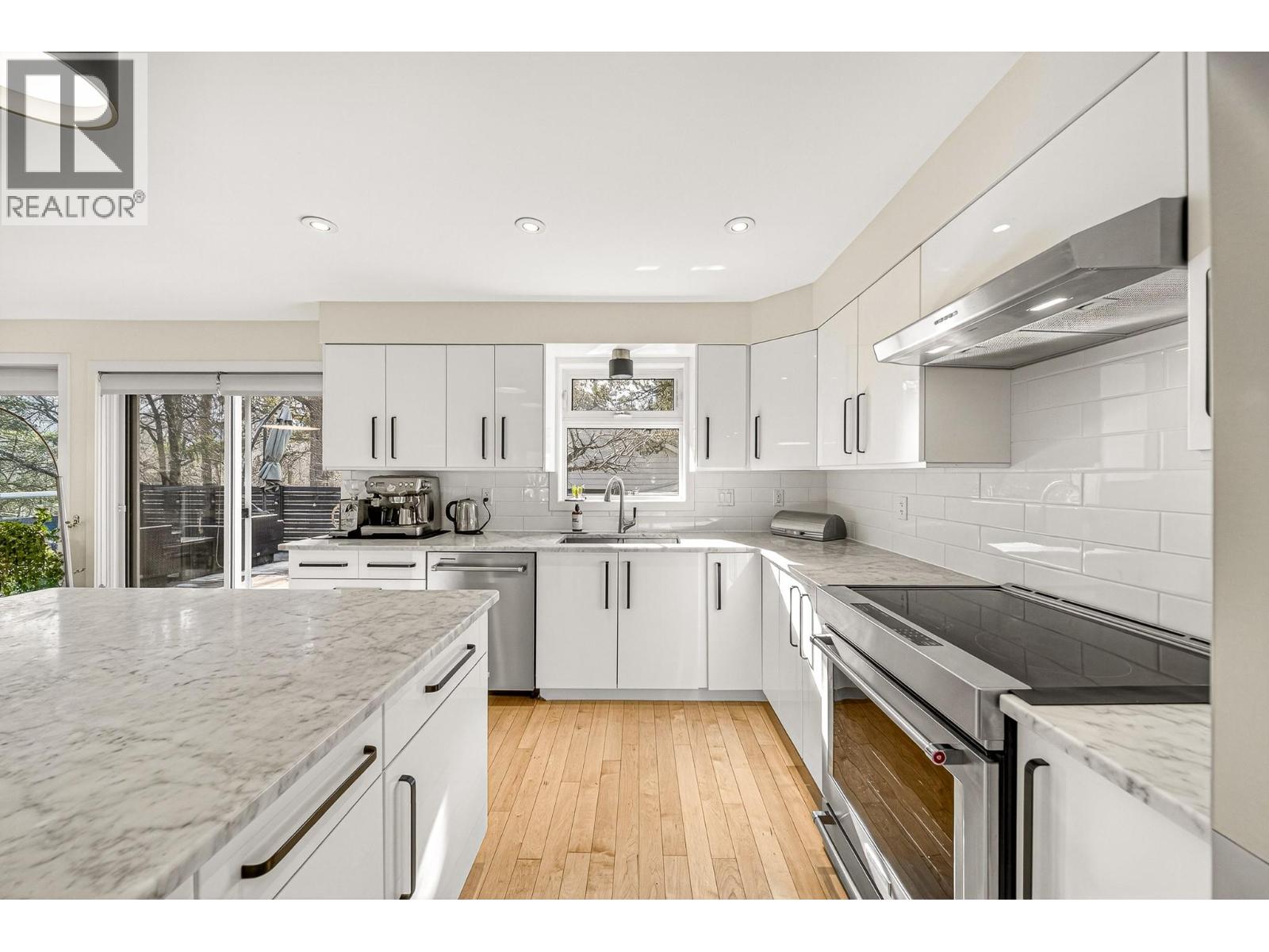  37 PARK Crescent, Fernie