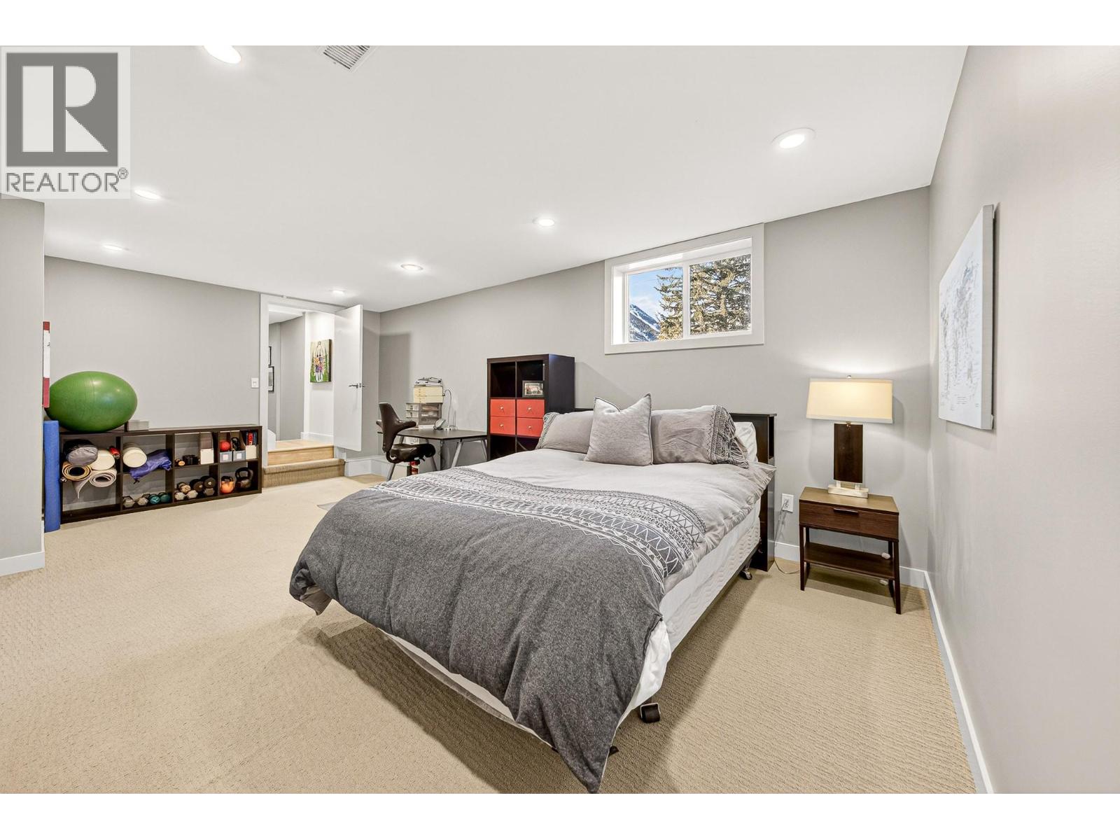  37 PARK Crescent, Fernie