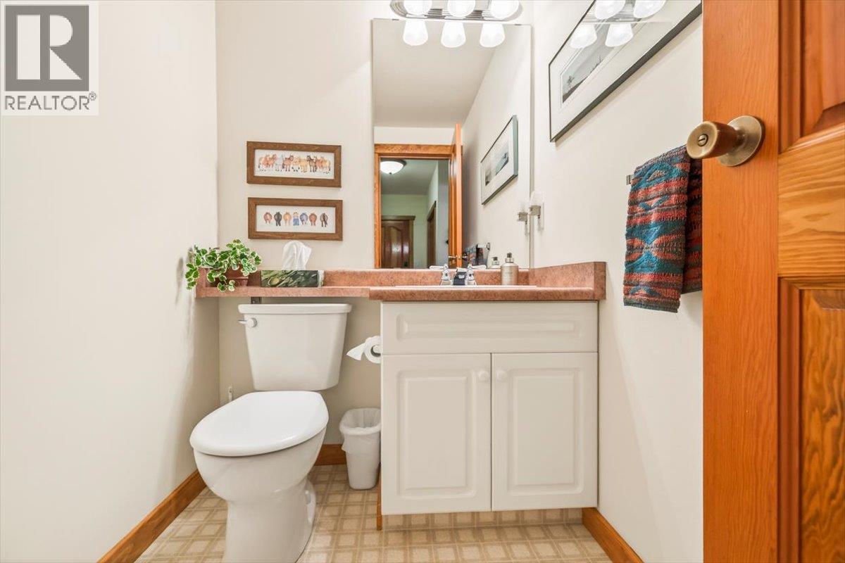 6 4576 Timberline Crescent, Fernie