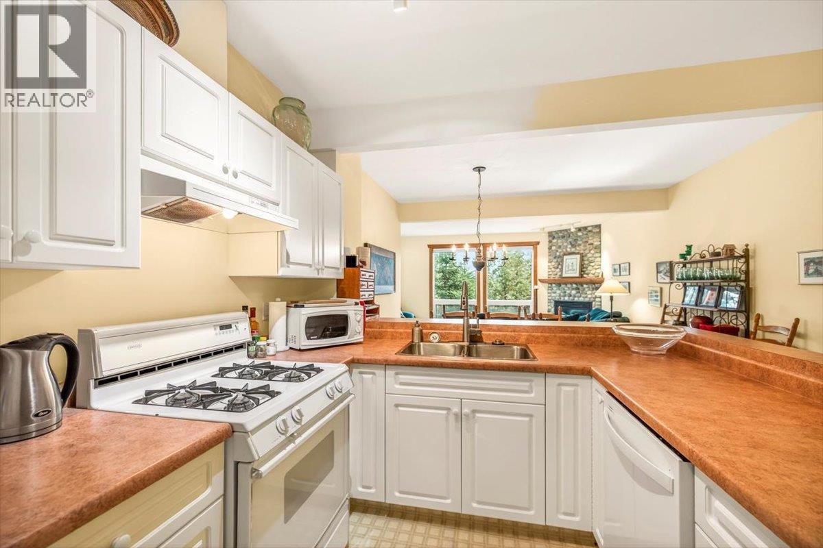 6 4576 Timberline Crescent, Fernie