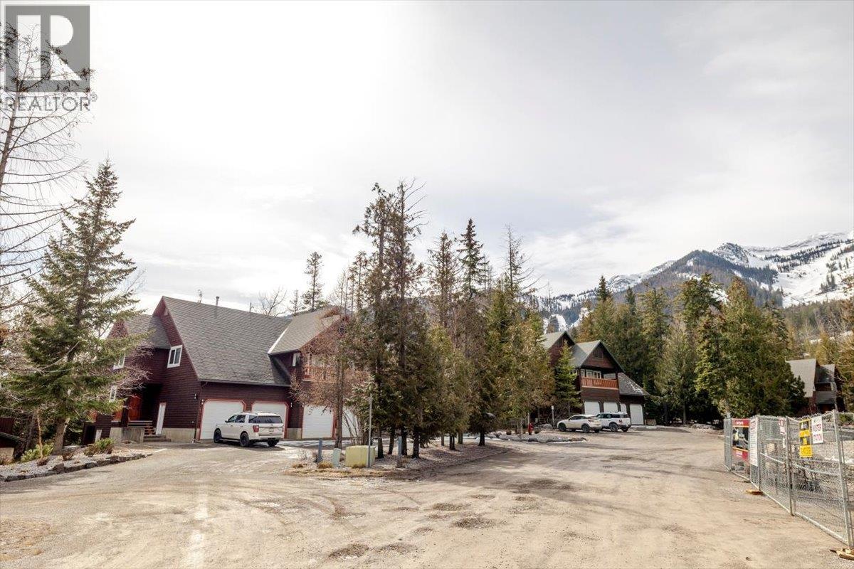 6 4576 Timberline Crescent, Fernie