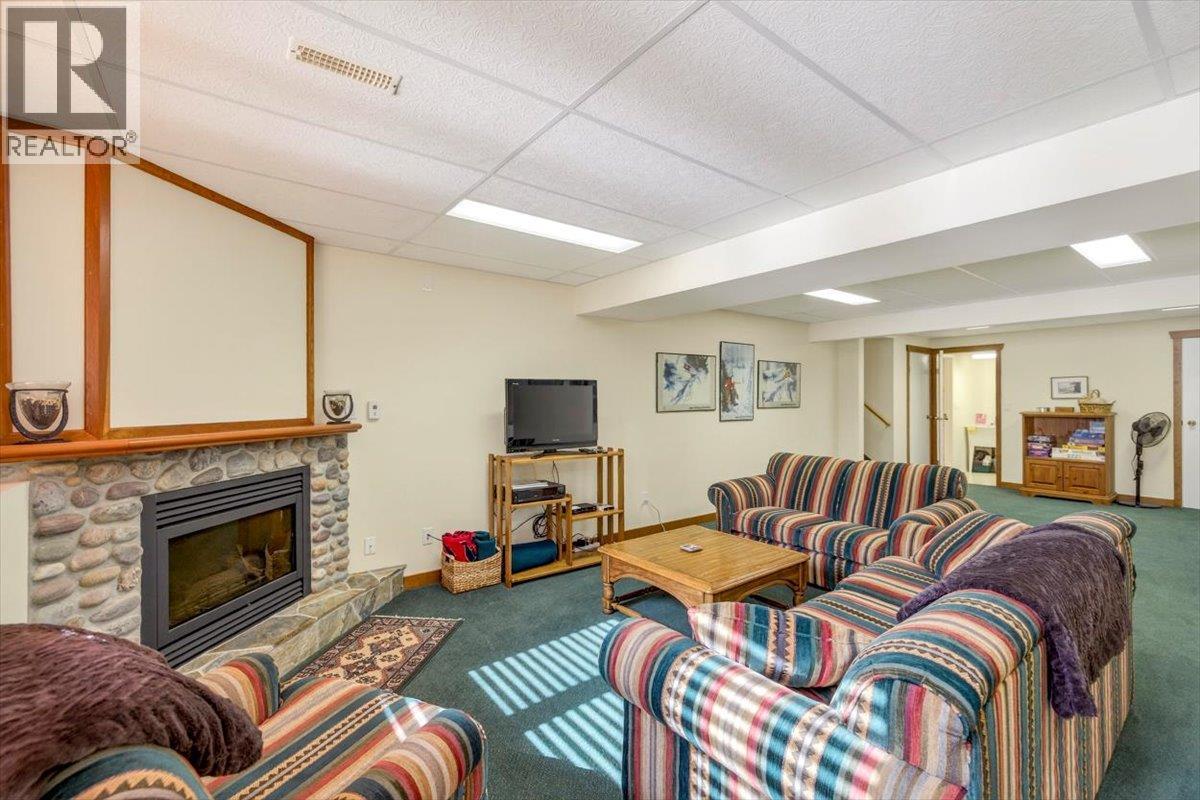 6 4576 Timberline Crescent, Fernie