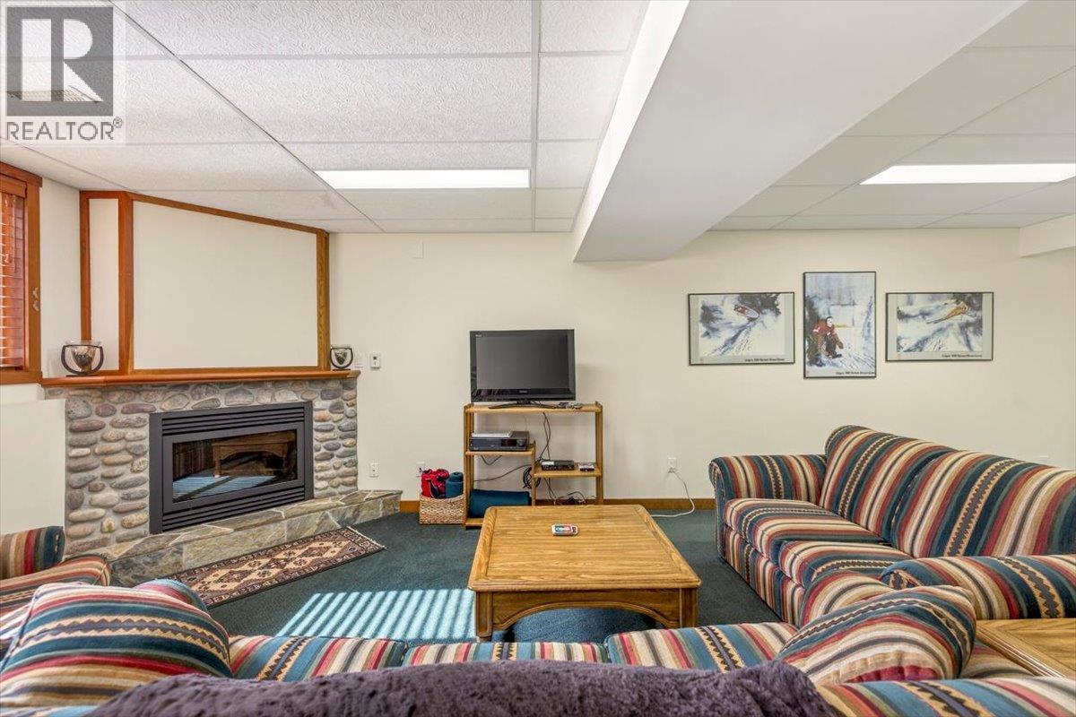 6 4576 Timberline Crescent, Fernie