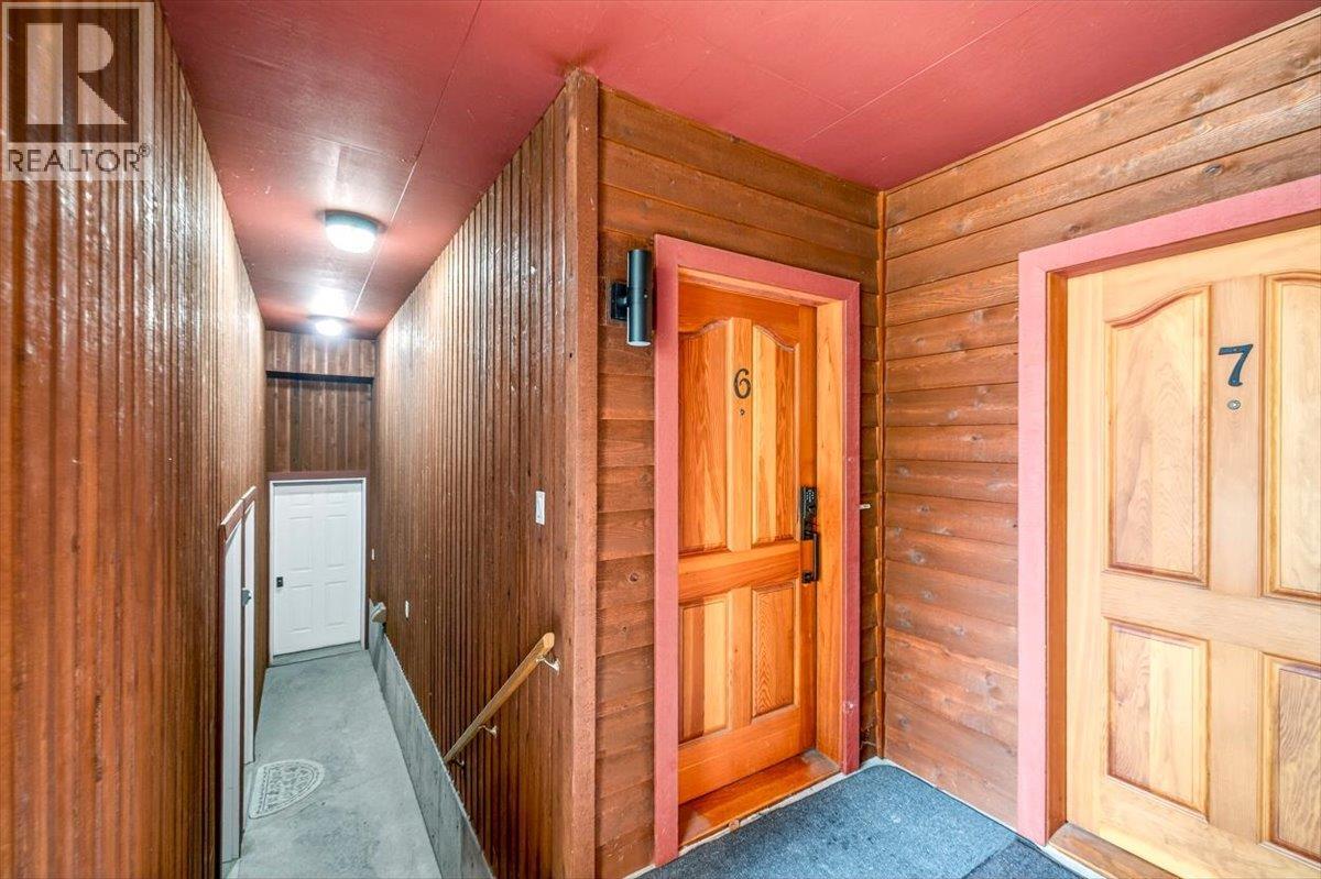 6 4576 Timberline Crescent, Fernie