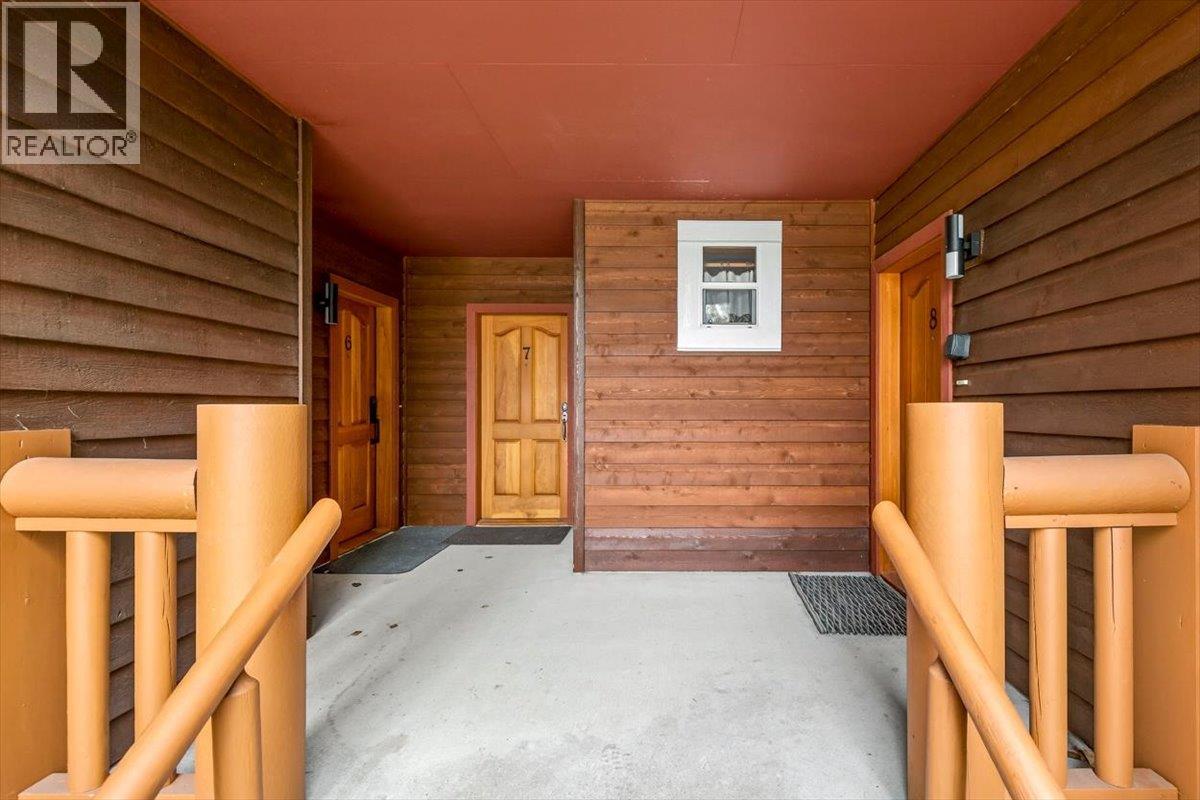 6 4576 Timberline Crescent, Fernie