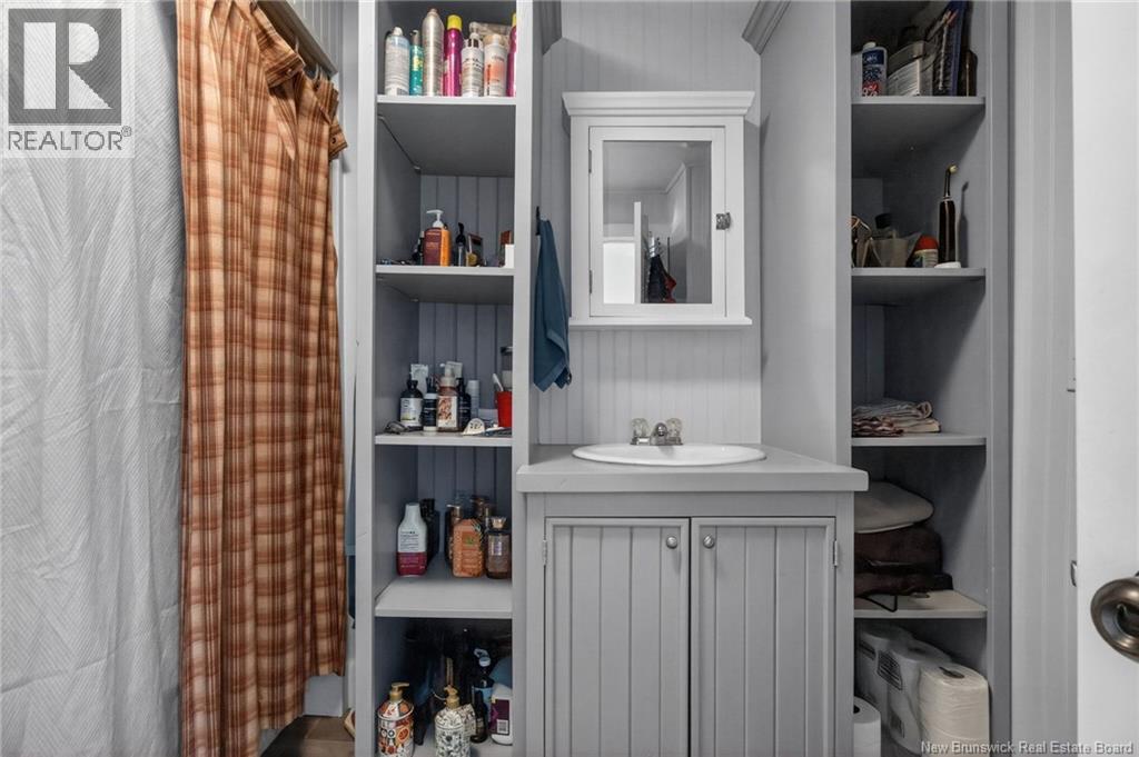 171 WEST SIDE HARCOURT ROAD - 36