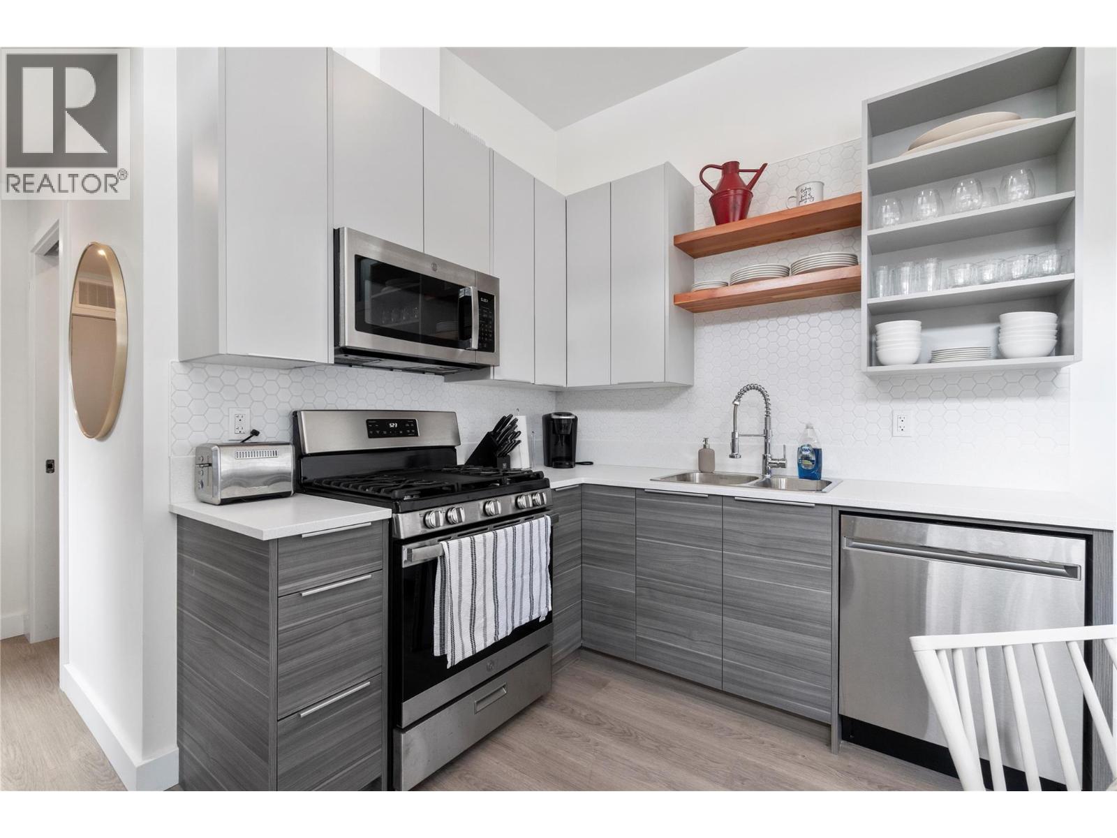 G13 2698 Blind Bay Road, Blind Bay