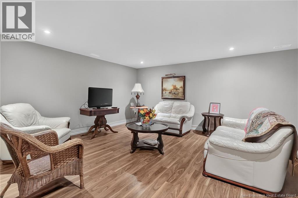 #118 19 PERFECTION LANE - 35