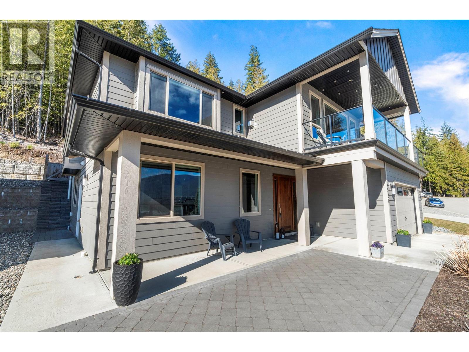  4590 71 Avenue, Salmon Arm