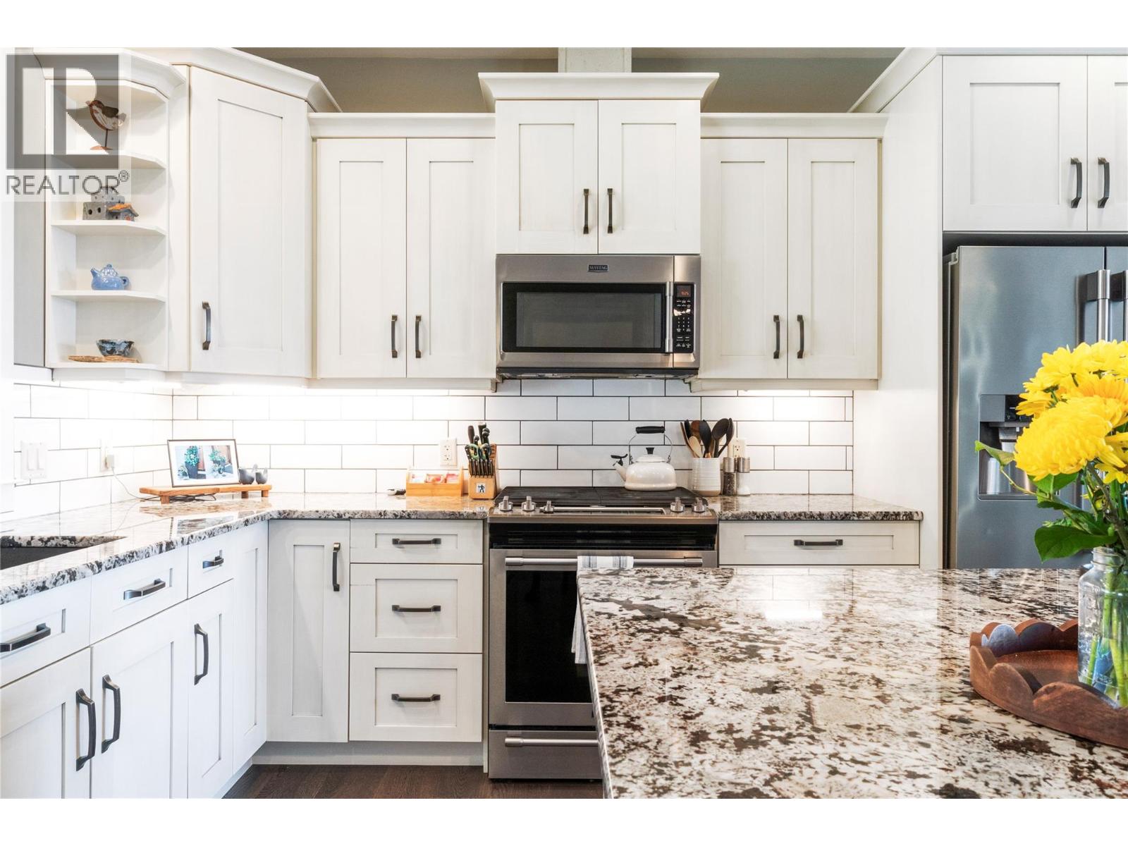  4590 71 Avenue, Salmon Arm