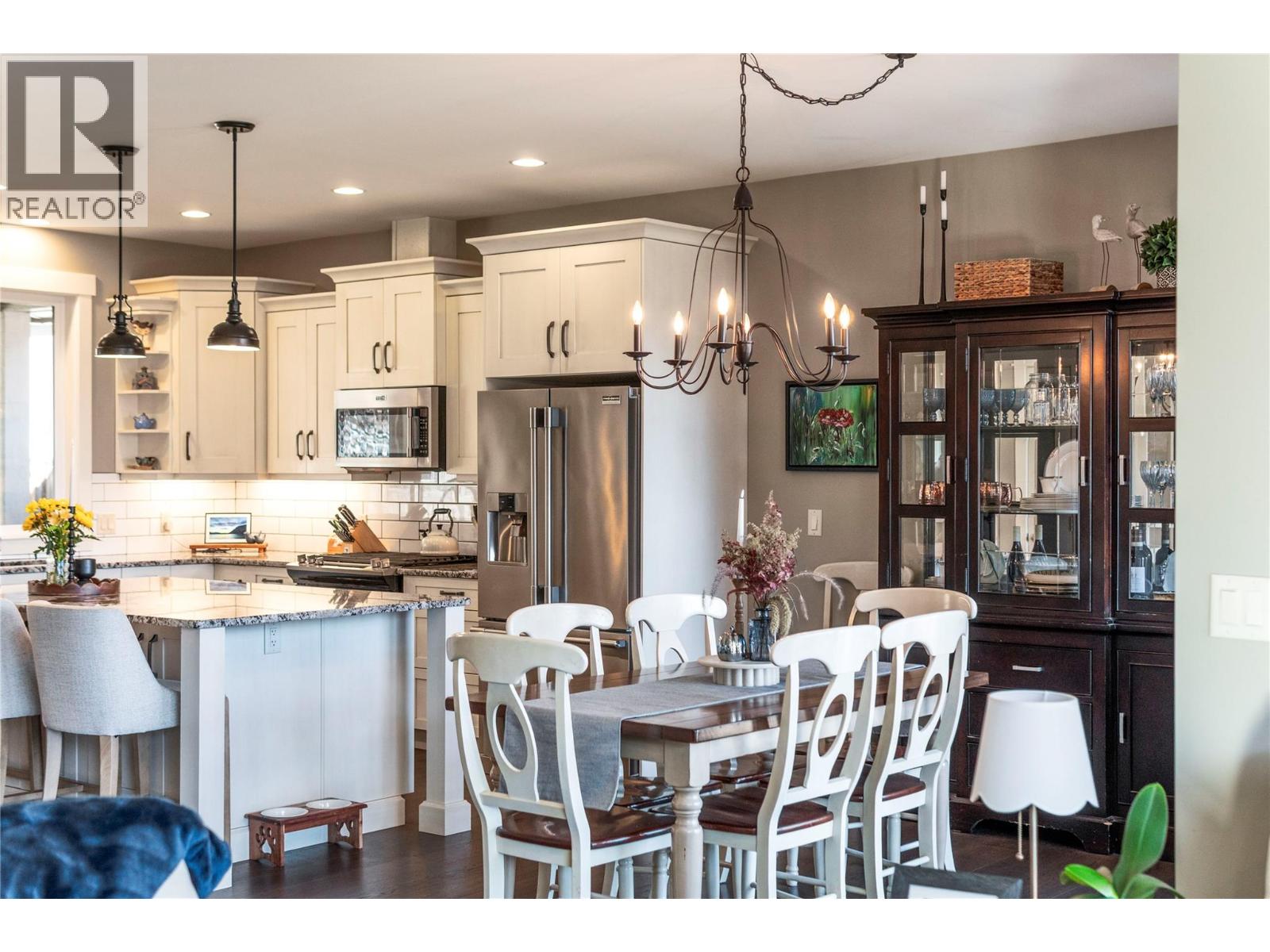  4590 71 Avenue, Salmon Arm