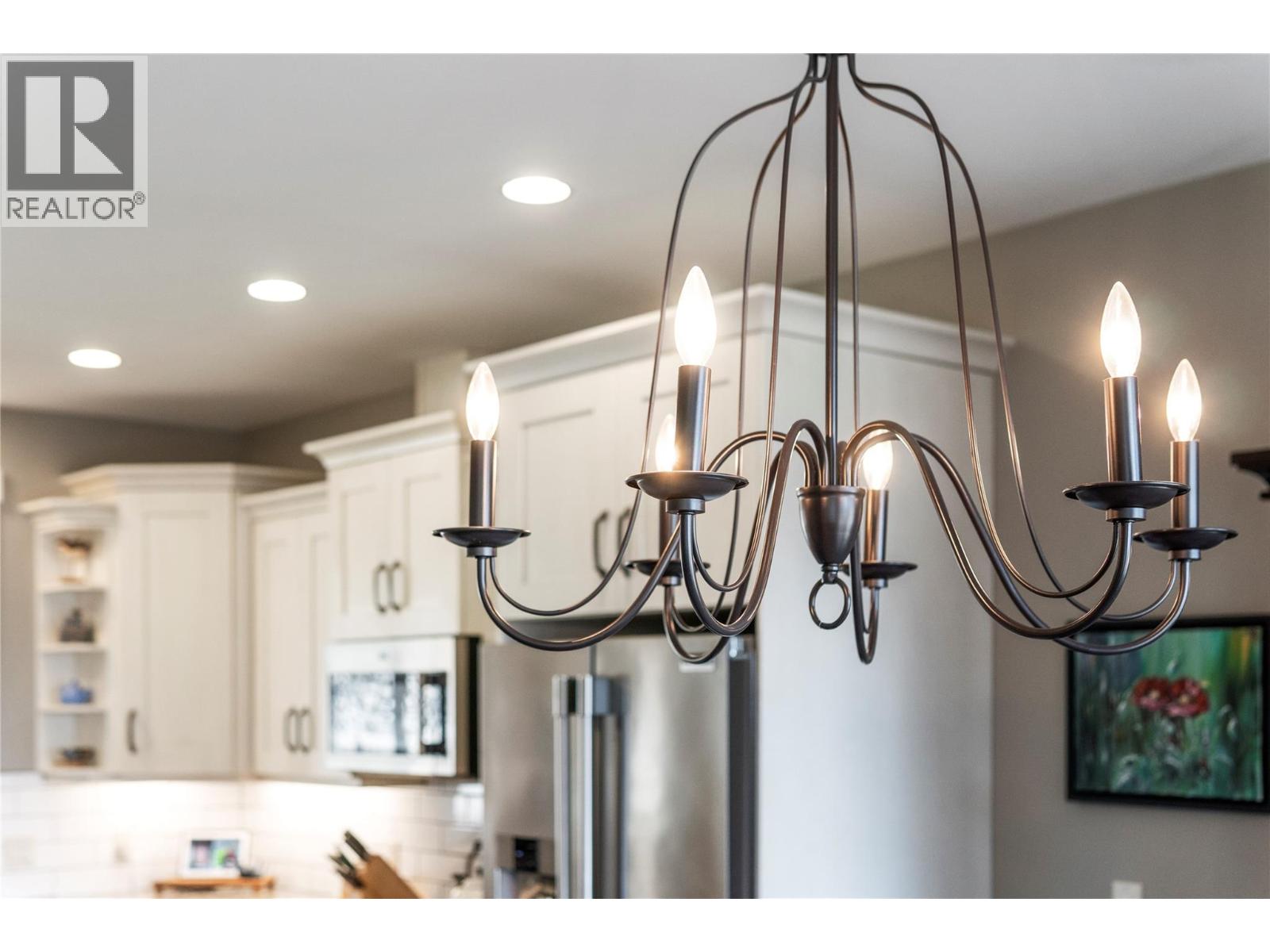  4590 71 Avenue, Salmon Arm