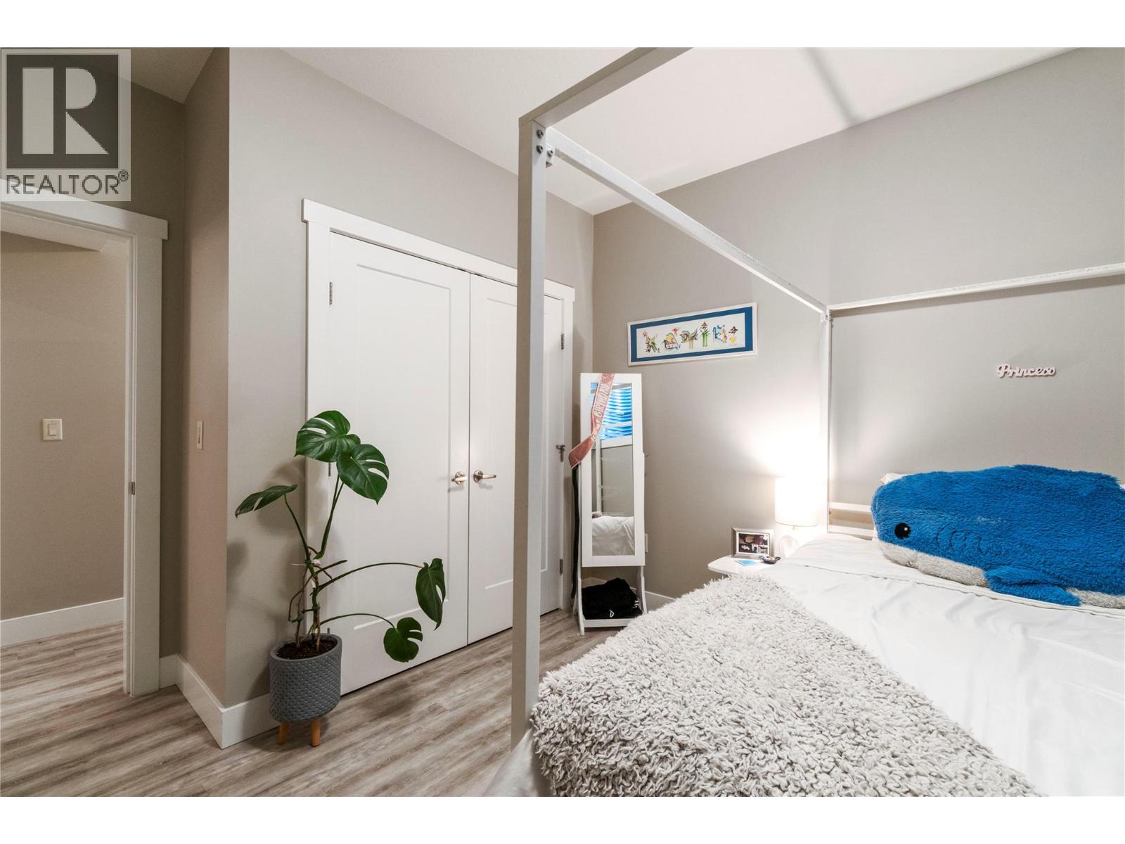  4590 71 Avenue, Salmon Arm