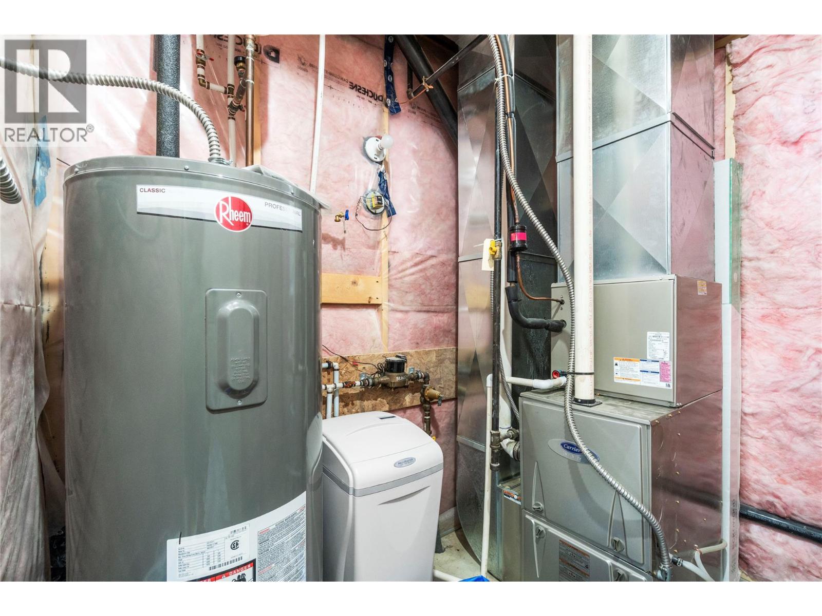  4590 71 Avenue, Salmon Arm