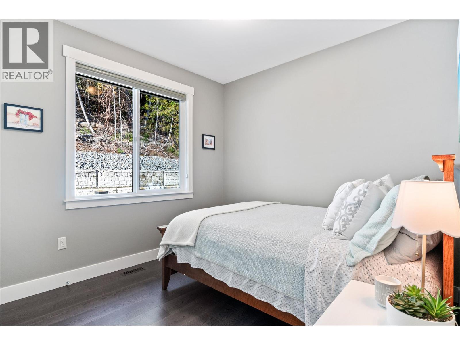  4590 71 Avenue, Salmon Arm