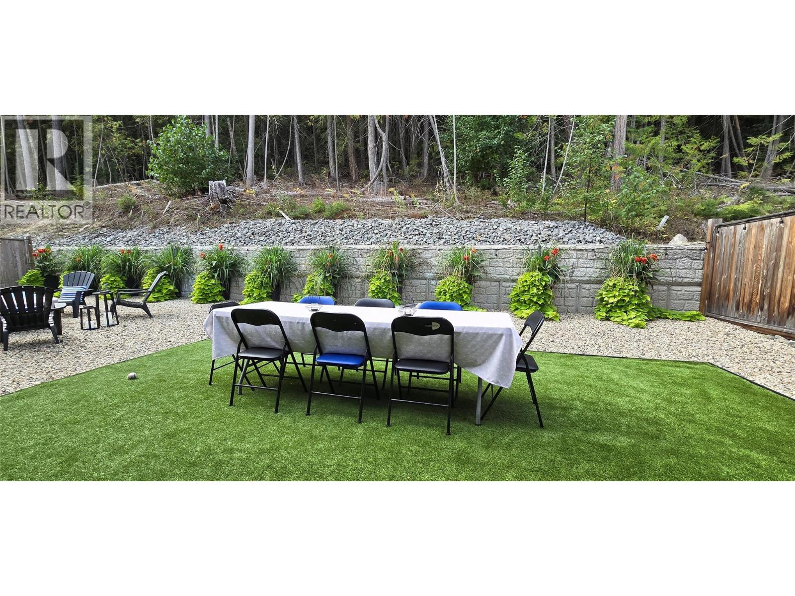  4590 71 Avenue, Salmon Arm