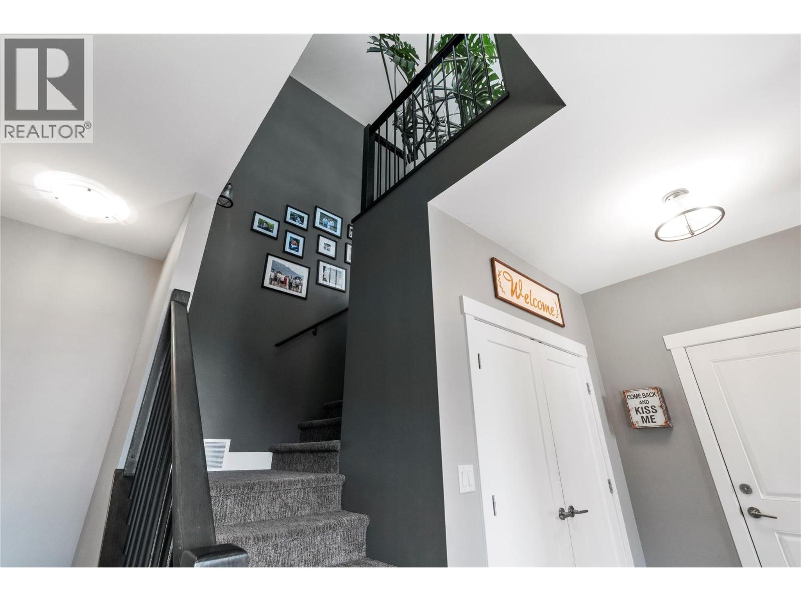  4590 71 Avenue, Salmon Arm