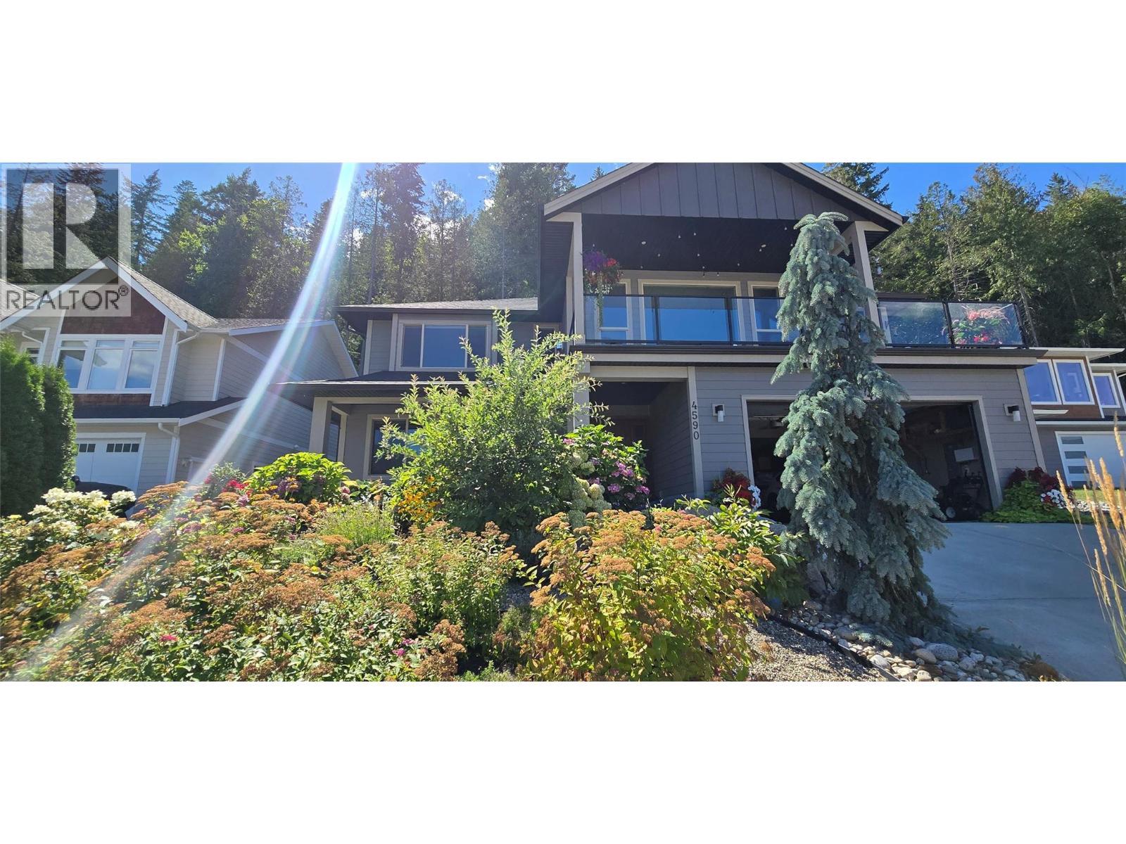  4590 71 Avenue, Salmon Arm