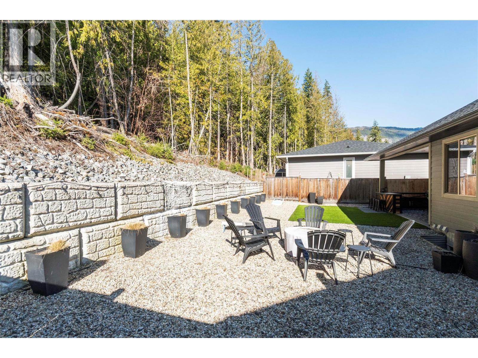  4590 71 Avenue, Salmon Arm