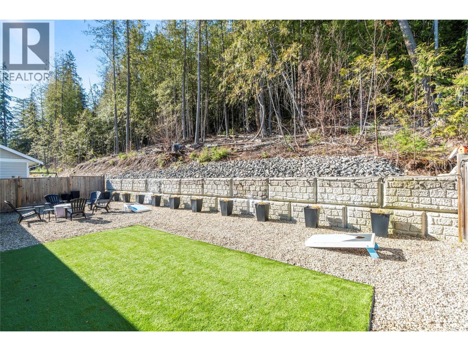  4590 71 Avenue, Salmon Arm