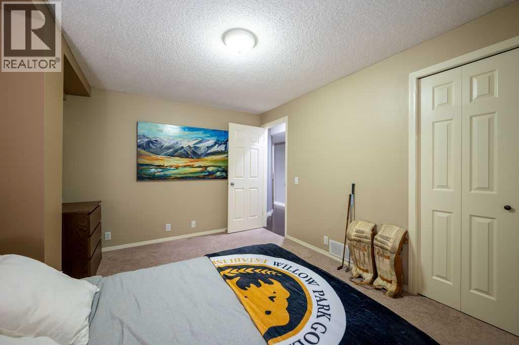 Single Family House Bungalow for Sale in  Mt Gibraltar Heights SE McKenzie Lake Calgary 