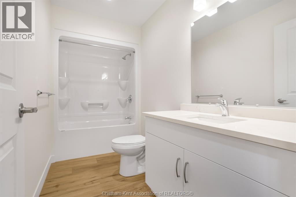7 MAGNOLIA LANE Unit# 15, Chatham, Ontario, N7M0W7 — Photo 37