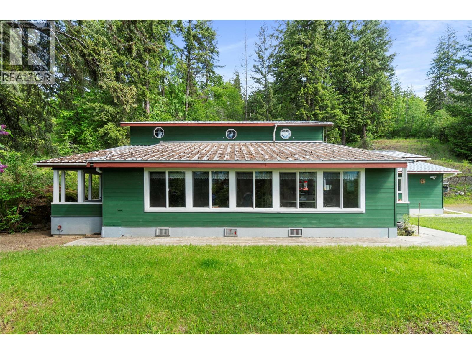  6497 Lindsay Road, Magna Bay