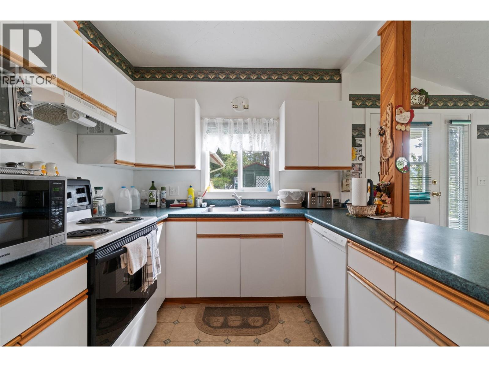  6497 Lindsay Road, Magna Bay