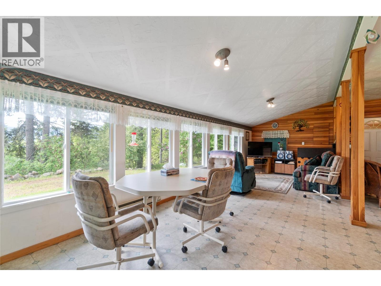  6497 Lindsay Road, Magna Bay