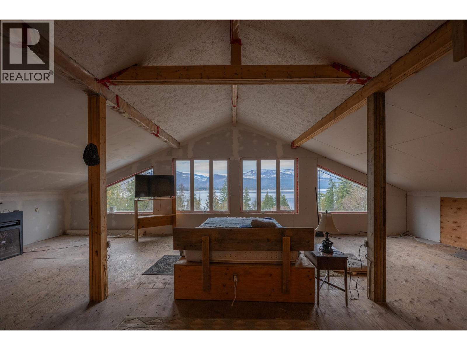 1546 Blind Bay Road, Blind Bay