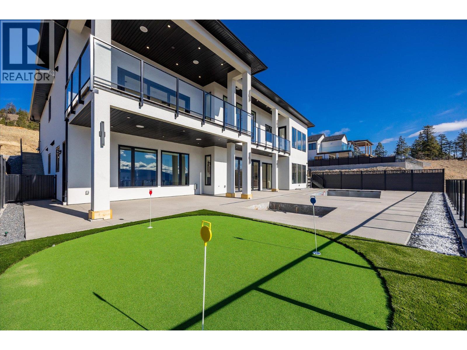  1343 Vineyard Drive, West Kelowna