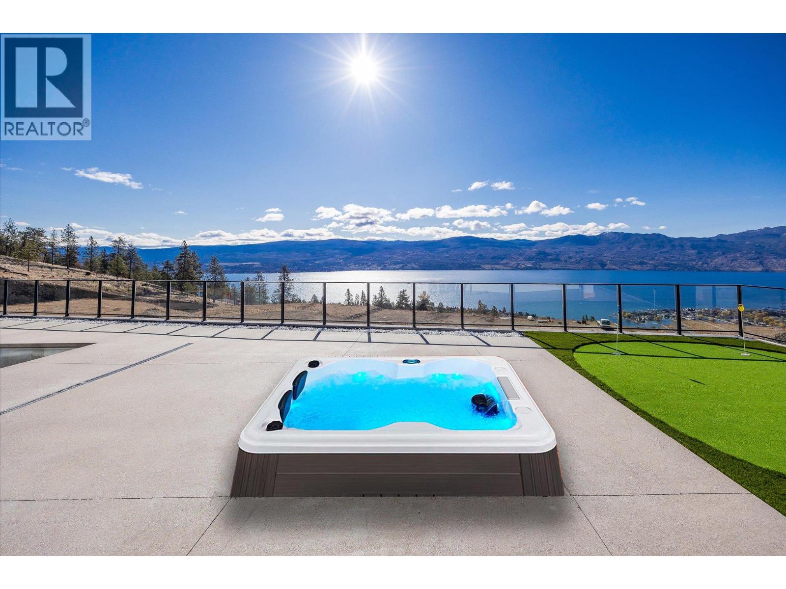  1343 Vineyard Drive, West Kelowna