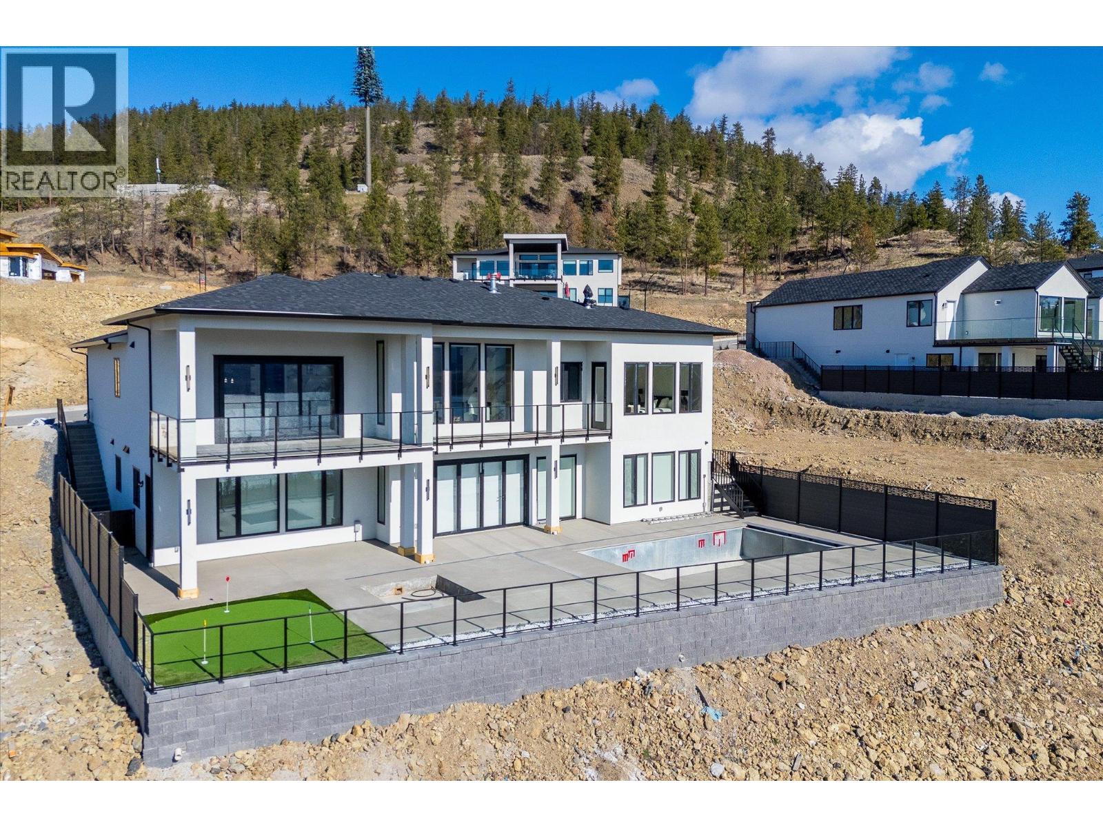  1343 Vineyard Drive, West Kelowna