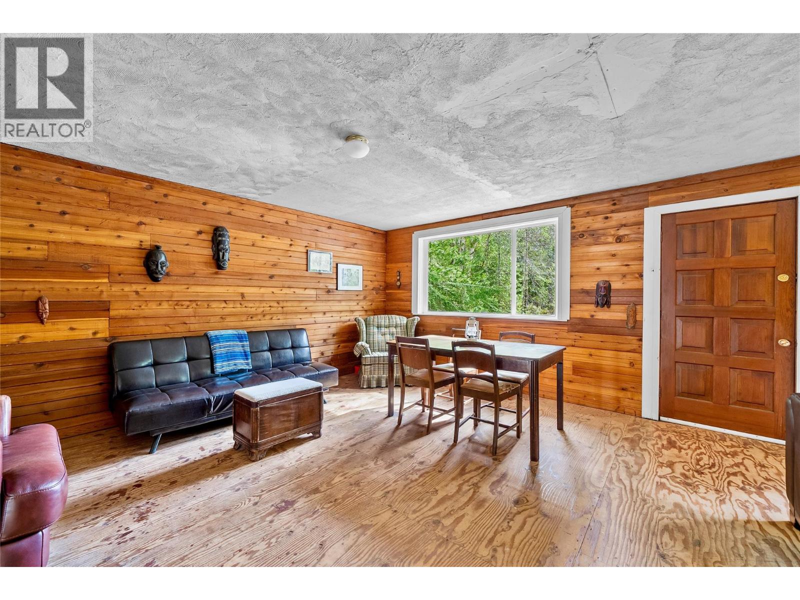  1361 Daniels Road, Seymour Arm