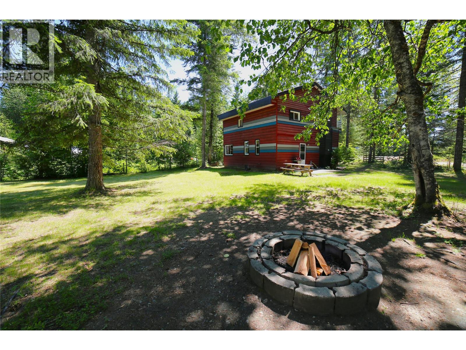  1361 Daniels Road, Seymour Arm