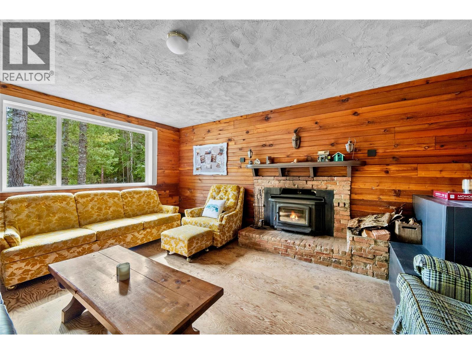  1361 Daniels Road, Seymour Arm