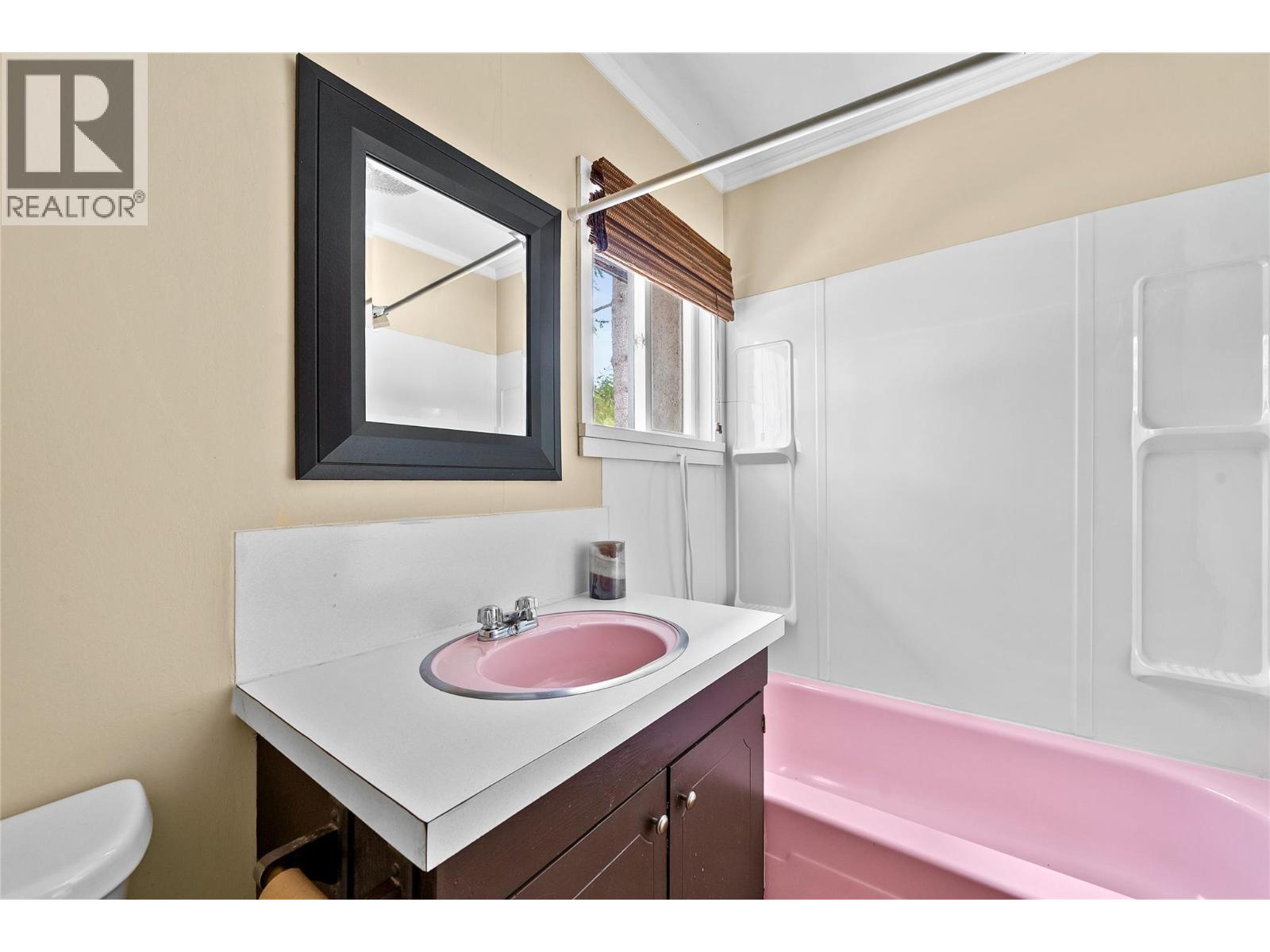  1361 Daniels Road, Seymour Arm